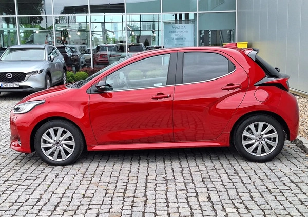 Mazda 2 cena 102900 przebieg: 13700, rok produkcji 2022 z Sanok małe 407